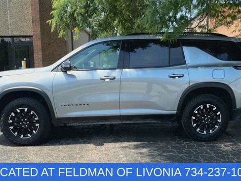 Certified 2025 Chevrolet Traverse Z71 w/ Driver Confidence Package AWD/4WD image 5