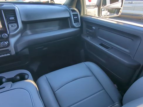 New 2025 RAM 3500 Tradesman w/ Chrome Appearance Group image 15