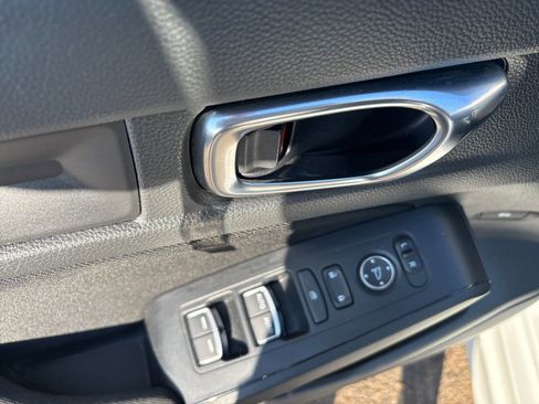 Used 2023 Honda Civic Sport image 12