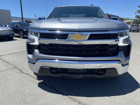 Used 2025 Chevrolet Silverado 1500 LT image 10