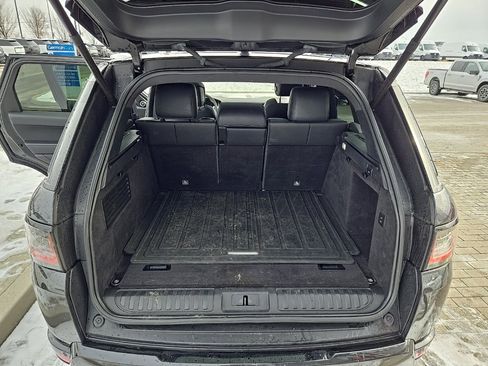 Used 2021 Land Rover Range Rover Sport HSE Silver Edition image 18