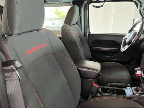 Used 2020 Jeep Wrangler Rubicon w/ Uconnect 4C Nav & Sound Group AWD/4WD image 22
