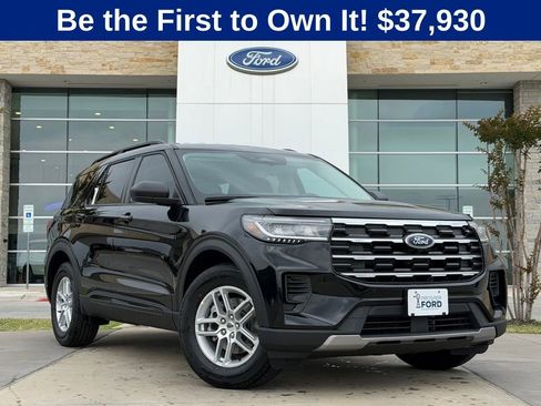 New 2026 Ford Explorer Active RWD image 32