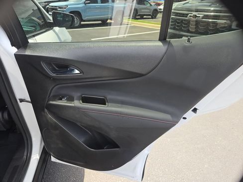 Certified 2023 Chevrolet Equinox RS w/ RS Leather Package FWD image 24