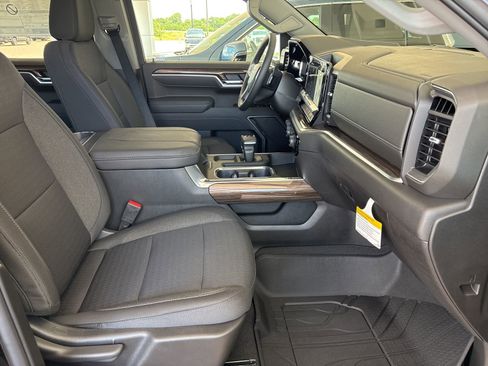 New 2026 Chevrolet Silverado 1500 LT w/ Protection Package image 9