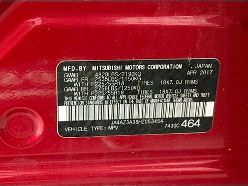 Used 2017 Mitsubishi Outlander SE image 32