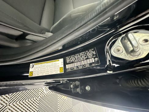 Used 2024 Toyota Prius LE image 12