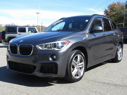 Used 2018 BMW X1 xDrive28i image 2
