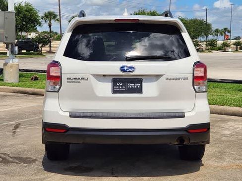 Used 2018 Subaru Forester 2.5i Premium AWD/4WD image 4
