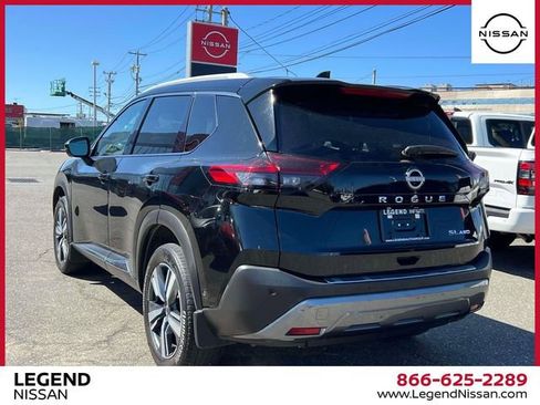 Certified 2023 Nissan Rogue SL w/ SL Premium Package image 5