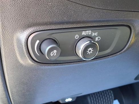 Used 2024 Chevrolet Equinox RS AWD/4WD image 15