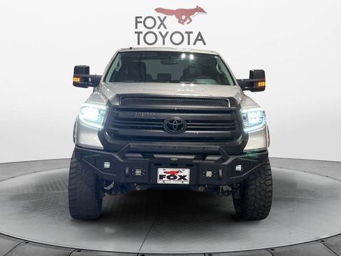 Used 2016 Toyota Tundra SR5 w/ SR5 Upgrade Package AWD/4WD image 9