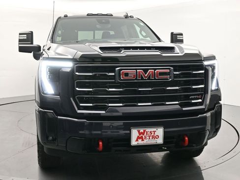 New 2026 GMC Sierra 3500 AT4 w/ AT4 Premium Plus Package image 19