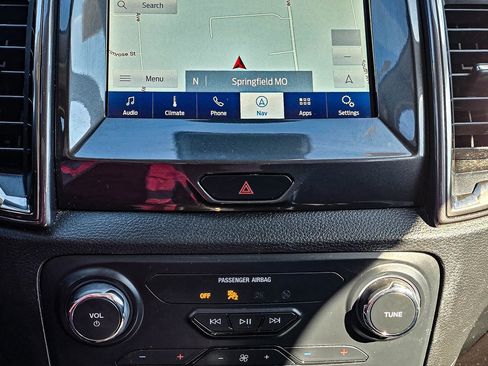 Used 2019 Ford Ranger Lariat w/ Technology Package image 17