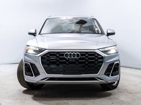 Used 2023 Audi Q5 2.0T Premium Plus w/ Premium Plus Package AWD/4WD image 10