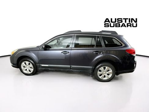 Used 2011 Subaru Outback 3.6R Limited AWD/4WD image 4
