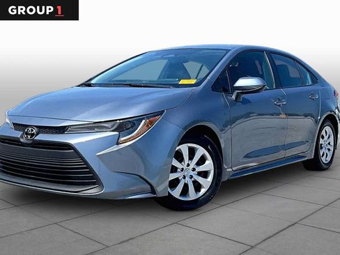 Used 2024 Toyota Corolla LE FWD image 1