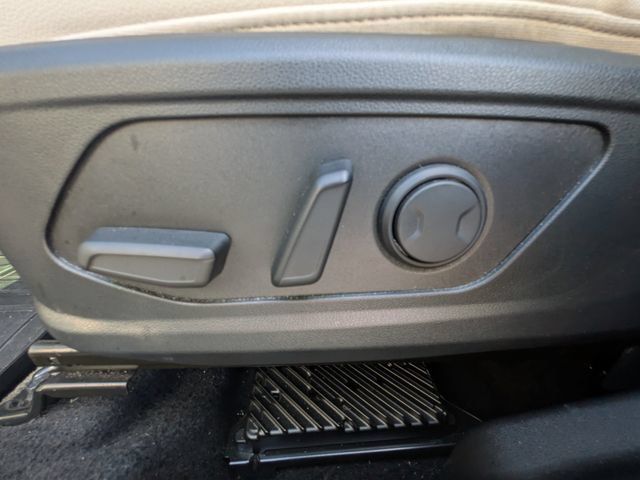 Used 2026 Hyundai Tucson Limited AWD/4WD image 21
