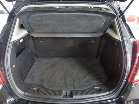 Used 2022 Buick Encore Preferred w/ Safety Package AWD/4WD image 19