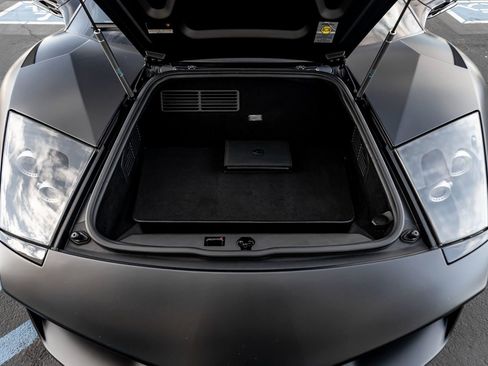 Used 2010 Lamborghini Murcielago LP 670-4 SV image 27