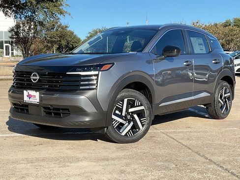 New 2026 Nissan Kicks SV w/ SV Premium Package image 2