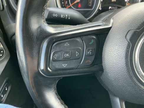 Used 2022 Jeep Wrangler Unlimited Sport image 31