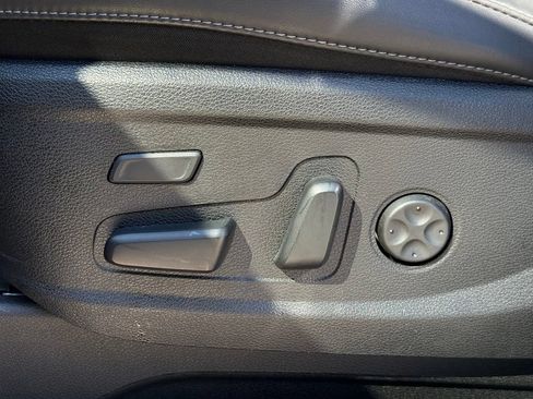 Used 2024 Kia Telluride SX Prestige X-Pro AWD/4WD image 9