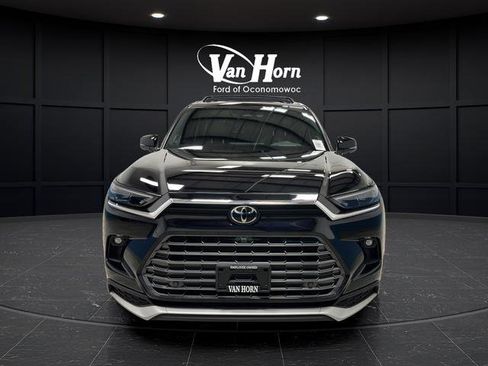 Used 2024 Toyota Grand Highlander AWD Hybrid image 3