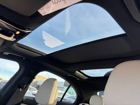 New 2026 Mercedes-Benz E 350 4MATIC Sedan image 10