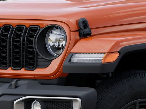 New 2025 Jeep Gladiator Sport image 28