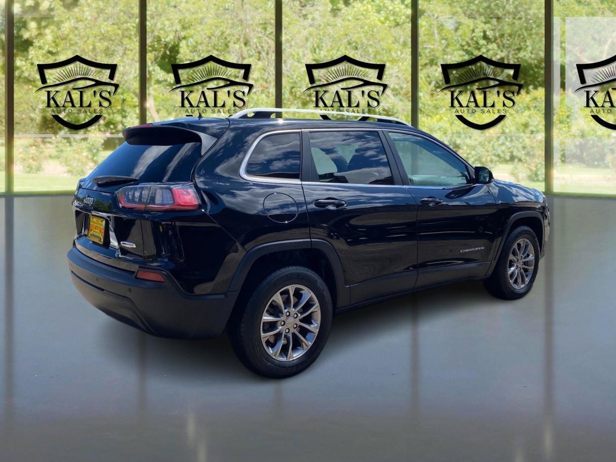 Used 2019 Jeep Cherokee Latitude Plus w/ Comfort/Convenience Group AWD/4WD image 5