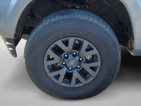 Certified 2023 Toyota Tacoma SR5 image 6
