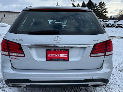 Used 2016 Mercedes-Benz E 350 4MATIC Wagon w/ Premium Package image 8
