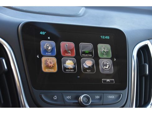 Used 2018 Chevrolet Equinox Premier image 20