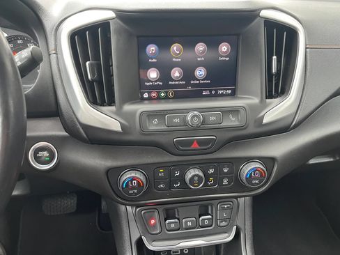 Used 2020 GMC Terrain SLE w/ Driver Convenience Package FWD image 18