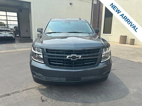 Used 2019 Chevrolet Tahoe Premier AWD/4WD image 2