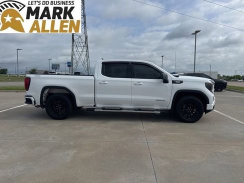 Used 2025 GMC Sierra 1500 Elevation AWD/4WD image 6
