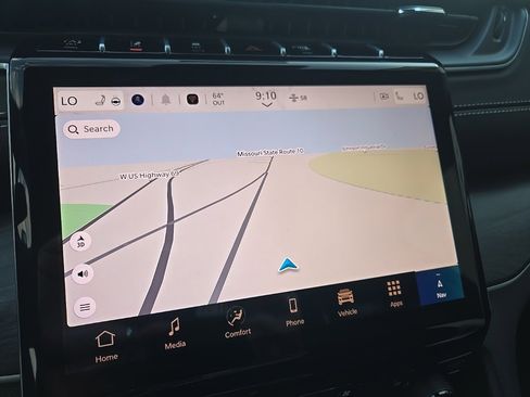 New 2025 Jeep Grand Cherokee L Limited w/ Luxury Tech Group II image 60