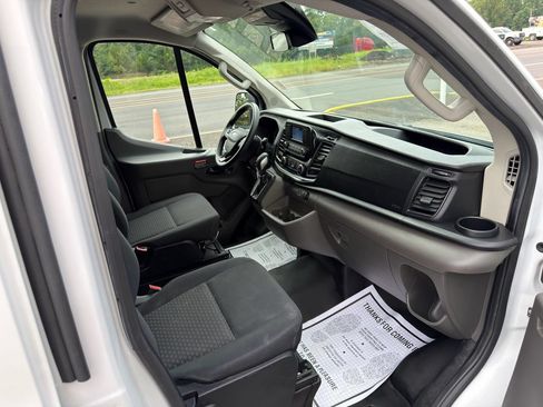 Used 2024 Ford Transit 250 Low Roof w/ Exterior Upgrade Package RWD image 28