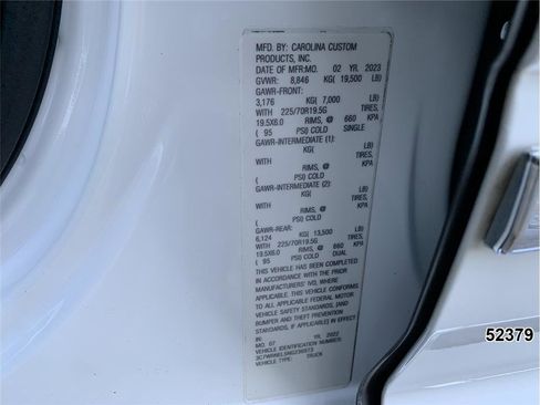 Used 2022 RAM 5500 4x4 Crew Cab image 15