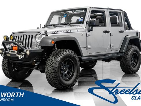 Used 2015 Jeep Wrangler Unlimited Rubicon w/ Connectivity Group image 1