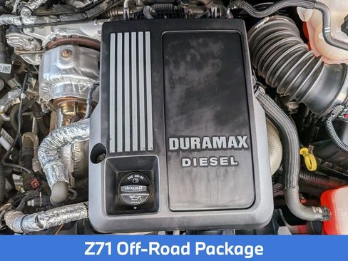 Used 2021 Chevrolet Silverado 1500 LTZ w/ Safety Package II AWD/4WD image 12