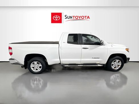 Used 2018 Toyota Tundra SR5 image 2