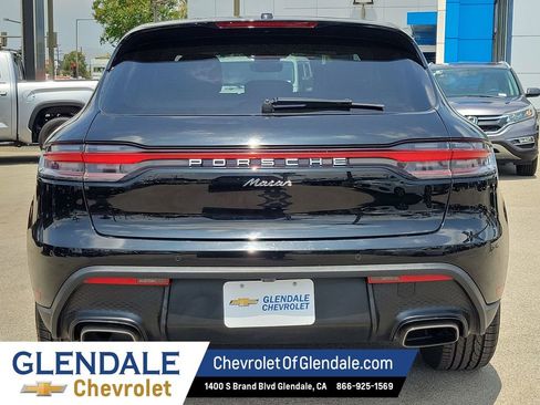 Used 2024 Porsche Macan Turbo AWD/4WD image 13