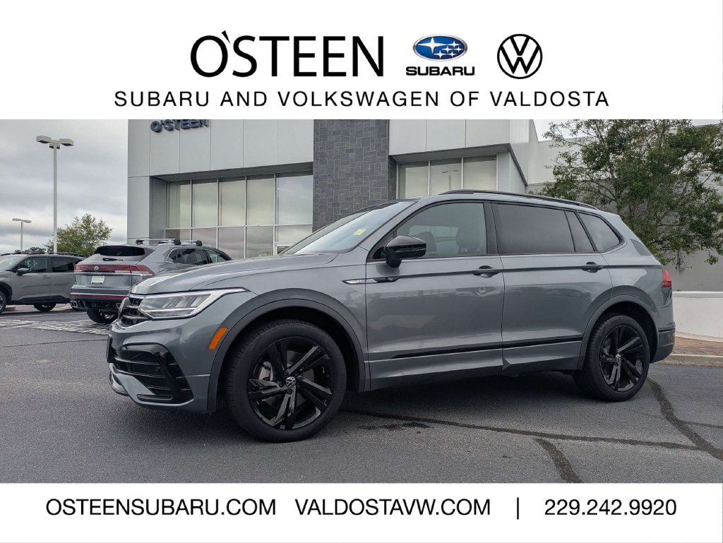 Certified 2024 Volkswagen Tiguan SE R-Line FWD image 1