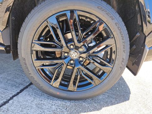 New 2026 Toyota RAV4 XSE image 25