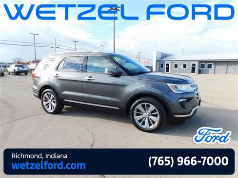 Used 2018 Ford Explorer Limited image 1