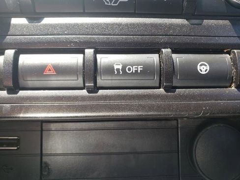 Used 2020 Ford Mustang Coupe image 18