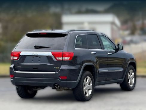 Used 2013 Jeep Grand Cherokee Limited image 8