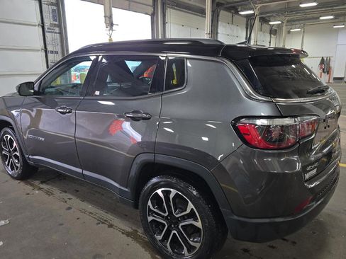 Used 2022 Jeep Compass Limited image 5